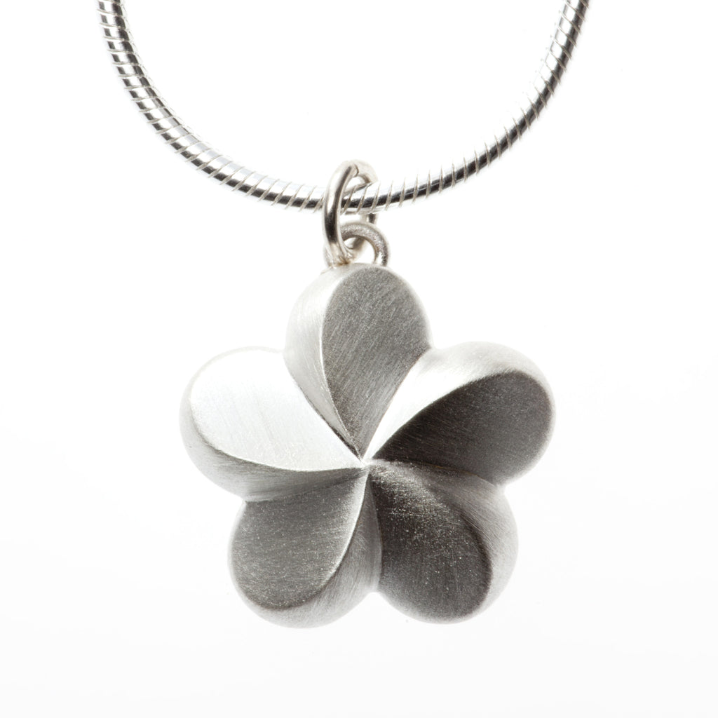 Peony Necklace